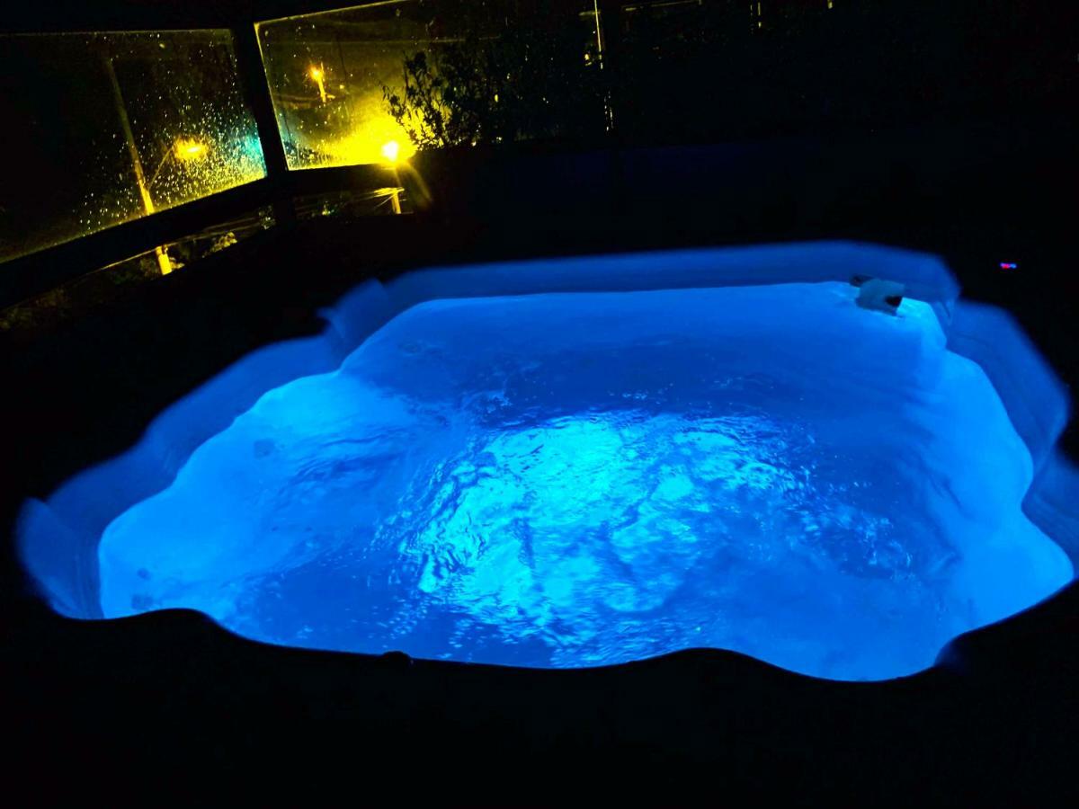 Duplex Com Hidromassagem - Praia Do Forte Kültér fotó